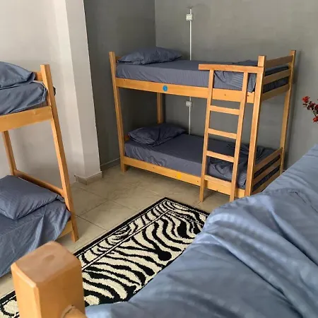 Cattly's Hostel Velipojë